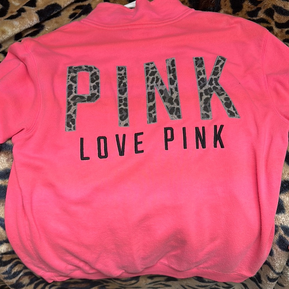 Vs pink quarter zip